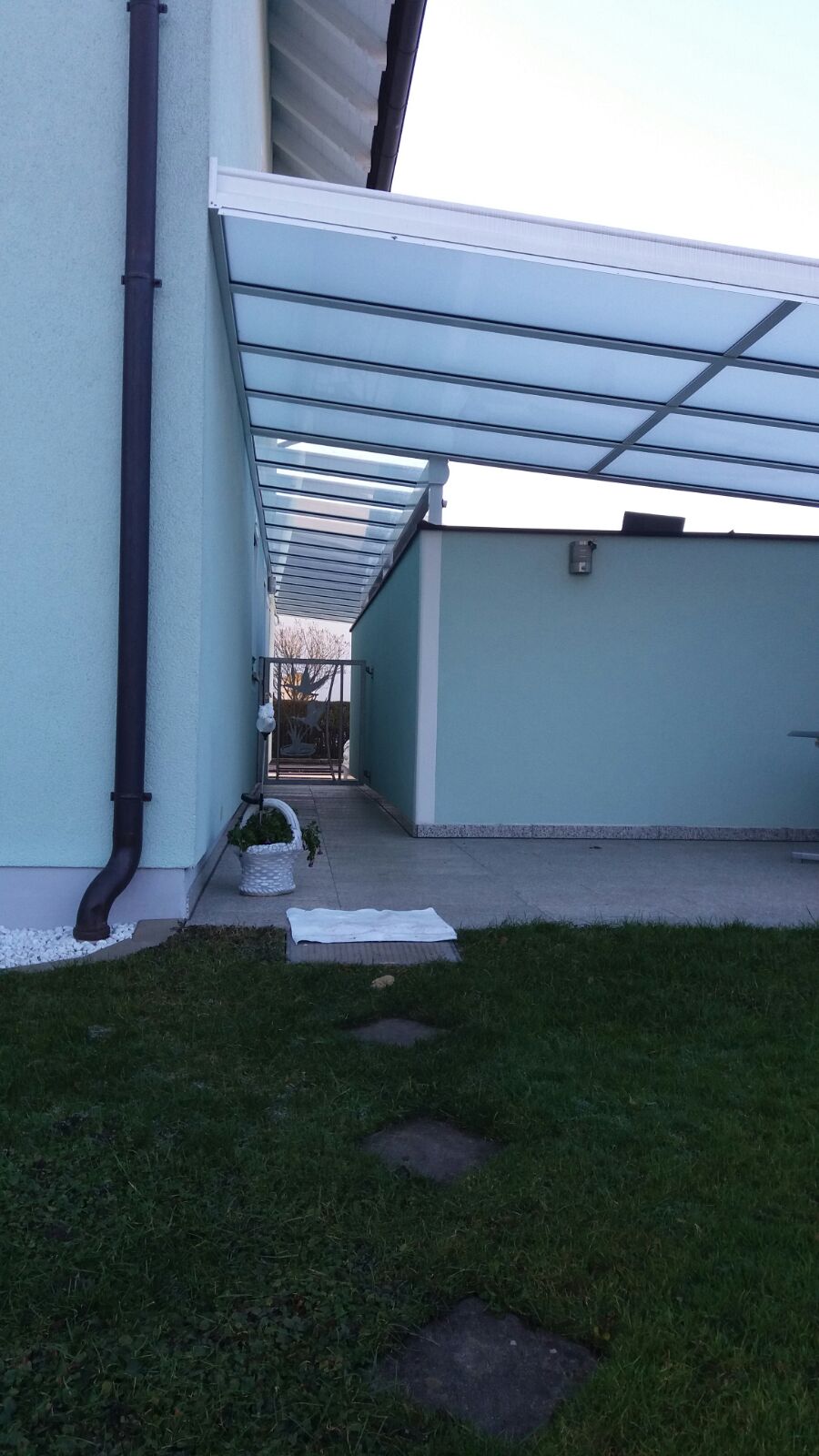 Terrassendach für den Hauszugang, Haus-Bauelemente24
